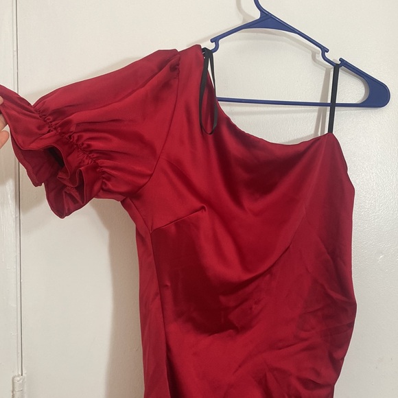 B.DARLIN RED DRESS - Picture 3 of 4